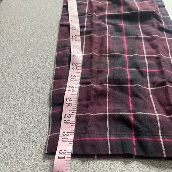 La Senza Plum Plaid 2pc PJs Size Large - Picture 10 of 10